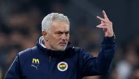 挪威神锋哈兰德欧冠50球破纪录，超越梅西范尼！